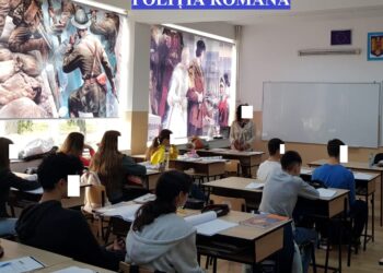 Activități ale polițiștilor pentru siguranța elevilor