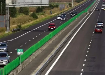 Progrese modeste în construcția autostrăzilor românești în 2023: Sub 15 km inaugurați până în noiembrie, cu îndoieli privind atingerea țintei de 100 km