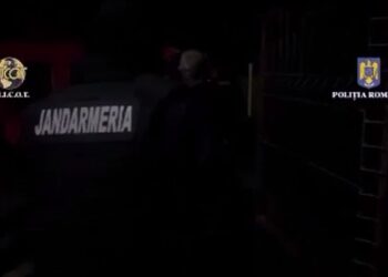 Aproape 200 de mandate de percheziție puse în aplicare la nivel național, joi dimineață