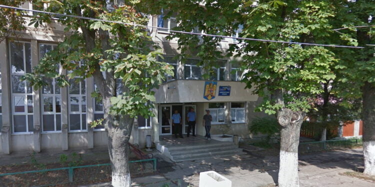 Minor de 15 ani, din Făurei, cercetat sub control judiciar pentru furt calificat