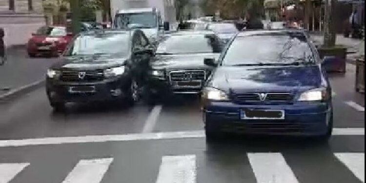 Accident pe Calea Călărașilor, în fața Facultății de Inginerie și Agronomie Brăila