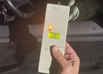 Întunericul nu l-a ferit de polițiști. Un brăilean a fost depistat băut la volan pe DJ 255A, în localitatea Unirea