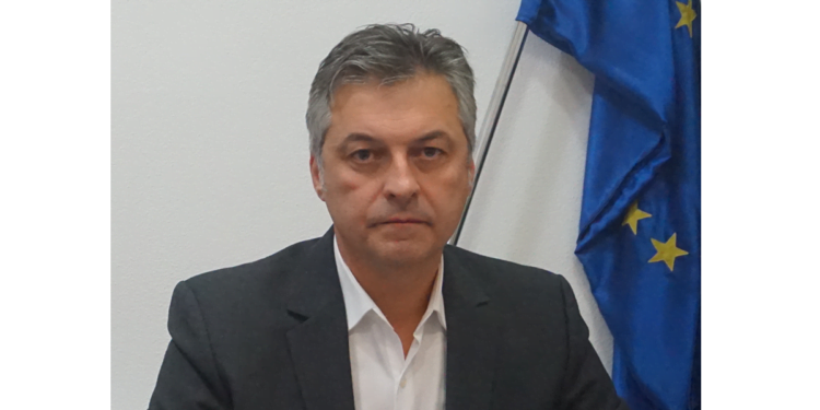 Chiriac și Dragomir spun că din vina PNL nu mai poate CJ să premieze elevii brăileni. Canciu le explică: „Ordonanța 90 a fost dată de Guvernul condus de PSD-istul Marcel Ciolacu”