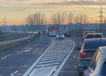 O depășire riscantă a dus la un accident pe șoseaua dig dintre Brăila și Galați