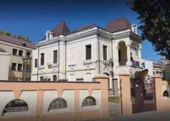 Patru persoane depistate că desfășurau muncă nedeclarată