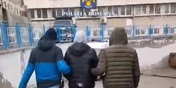 Brăilean de 16 ani, identificat de polițiști și arestat preventiv pentru tâlhărie calificată