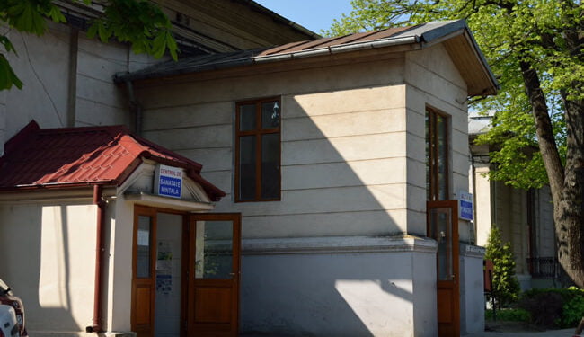 Angajată a Spitalului de Psihiatrie ”Elena Doamna” Galați trimisă în judecată pentru comiterea infracțiunii de trafic de influență