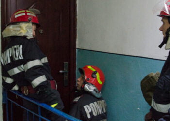 Misiunile pompierilor brăileni în perioada 29 decembrie 2023 – 2 ianuarie 2024. Două persoane găsite decedate în locuință după ce pompierii au deblocat ușile apartamentelor