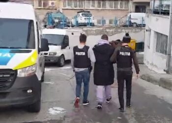 Brăilean de 18 ani, bănuit de comiterea a 12 infracțiuni de furt și furt calificat