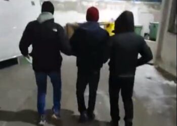 Reținut pentru furturi din locuințe și incendierea unuia dintre acestea