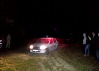 Poliţiştii au depistat o persoană care s-a rătăcit pe un teren agricol, între localitățile Ciocile și Padina