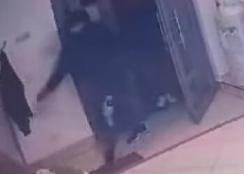 Furt într-un cabinet medical stomatologic din Galați. Au fost ridicate înregistrările de la camerele de supraveghere video