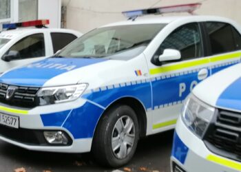 Fără permis și rupt de beat, a fugit de la locul accidentului. A fost reținut pentru 24 de ore de polițiști