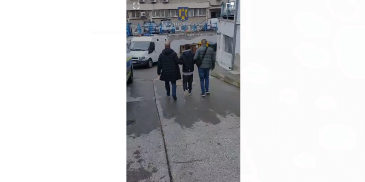 Identificat de polițiști si reținut pentru infracțiuni de furt și furt calificat