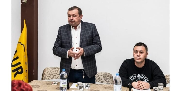 Florin Cîrligea, ai curaj să nu vii mâine cu lumânare la PSD? Vezi că e slujbă de înmormântare, nu veni cu lumânări de cununie!