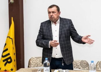 Spovedania unui transfug de la AUR Brăila la SOS, demolatoare pentru omul de afaceri Florin Cîrligea, care face în continuare blat cu PSD