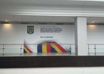 Nouă persoane, între care cinci polițiști, trimise în judecată în dosarul de corupție de la Serviciul Permise Arad. Ar fi permis fraudarea probei practice a examenului de obținere a permisului de conducător auto
