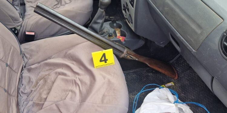Nu erau deținători legali de arme și nu posedă permis de vânătoare și au picat de ”fazan”
