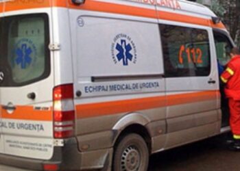 Un bărbat din din satul Țepeș Vodă, comuna Movila Miresii, a produs un accident cu o victimă la ieșirea din parcarea unui supermarket, aflat pe strada Oțelarilor, din municipiul Galați