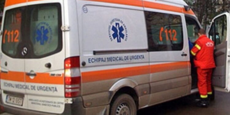 Un bărbat din din satul Țepeș Vodă, comuna Movila Miresii, a produs un accident cu o victimă la ieșirea din parcarea unui supermarket, aflat pe strada Oțelarilor, din municipiul Galați