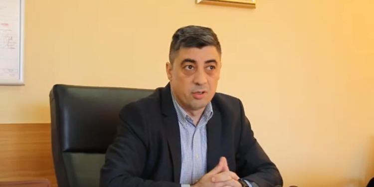 Deși are ditamai musca pe căciulă, Chiriac continuă să răscolească mizeria legată de finanțarea discreționară a sportului brăilean