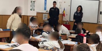 Activități ale polițiștilor în peste 75 de unități de învățământ preuniversitare, atât pe raza municipiului Brăila, cât și în județ