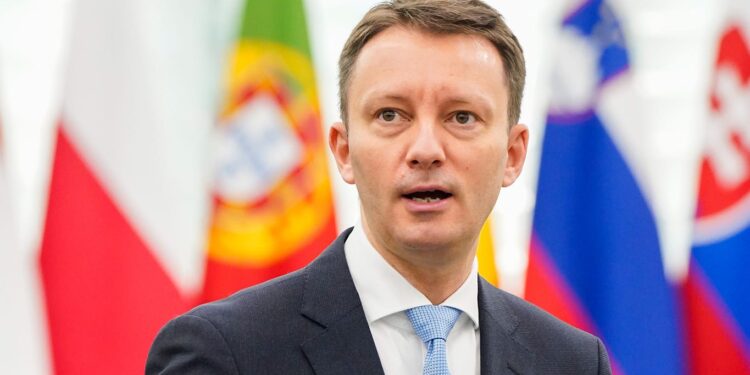 Siegfried Mureșan, în plenul Parlamentului European: 7 măsuri pentru sprijinirea fermierilor în Europa