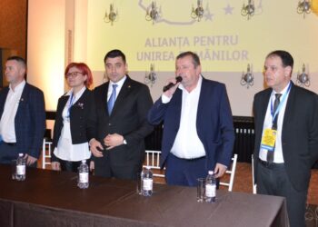 Profesorul Viorel Botea, corigent la logică: de acum înainte va face opoziție alianței PSD-PNL votând cu PSD