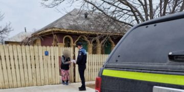 Acțiune de informare a cetățenilor deținători de animale de companie din comuna Gropeni