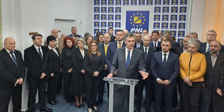Este oficial: inspectorul școlar general Cătălin Canciu va candida pentru Primăria Brăilei