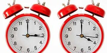 Ora de vară 2024. Schimbarea orei în România se face în noapte de sâmbătă spre duminică, 30 spre 31 martie