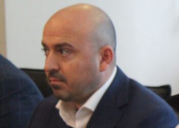 Firma deținută acum de soția secretarului de stat la Ministerul Agriculturii și Dezvoltării Rurale, brăileanul Sorin Moise, primește bani de la fondul de stat unde el este membru în Consiliul de Administrație