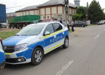O tânără, de 16 ani, depistată la volanul unui autoturism pe o stradă din Însurăței