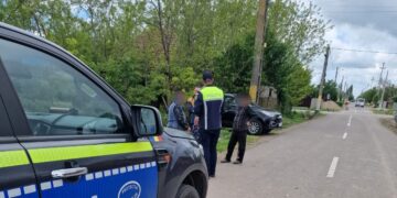 Polițiștii din cadrul Biroului pentru Protecția Animalelor au desfășurat, pe raza comunei Surdila-Găiseanca, o acțiune de informare a cetățenilor