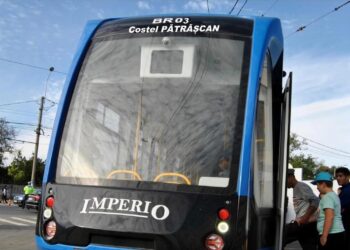 Brăilenii strigă tare: Tramvaiul 10 merită numele caricaturistului Costel Pătrășcan