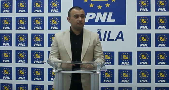Liberalul Alexandru Popa, amuzat că Viorel Botea zice de alții că-s slugi: „Dacă el a ajuns să vorbească despre slugi, despre oameni care sunt slugarnici…”