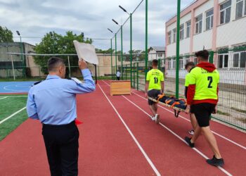 Echipajele de la Liceul ”Matei Basarab” din Măxineni, pe primele locuri la etapa interjudețeană a concursului cu tematică de protecție civilă „Cu viața mea apăr viața”