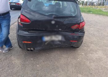 Patru persoane rănite în urma unui carambol cu 5 mașini implicate, pe DN2E85