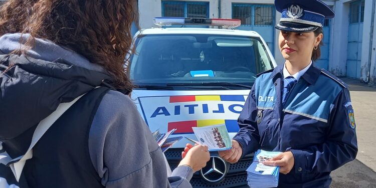 Polițiștii brăileni desfășoară în perioada 14-17 mai evenimentul „Săptămâna Școala în Siguranță”