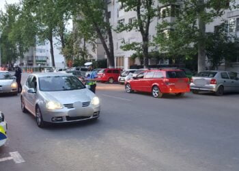 Acțiuni ale polițiștilor la început de weekend