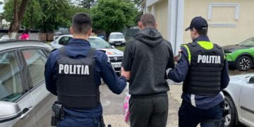 Brăilean arestat preventiv pentru încălcarea măsurilor dispuse prin ordinul de protecție, violare de domiciliu, violență în familie și distrugere.