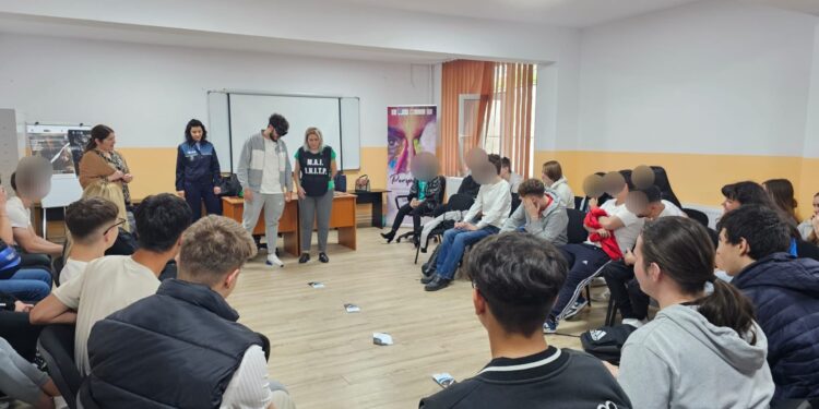 În perioada 14-17 mai a.c, s-a desfășurat evenimentul „Săptămâna Școala în Siguranță” 14 În perioada 14-17 mai a.c, s-a desfășurat evenimentul „Săptămâna Școala în Siguranță”