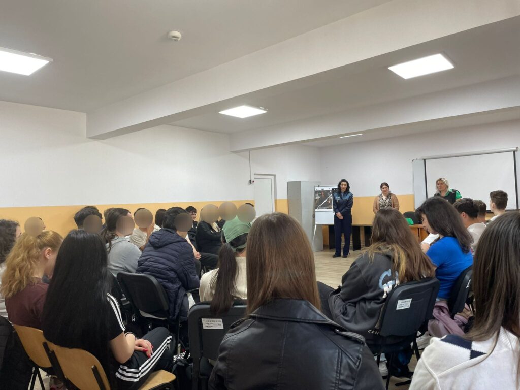 În perioada 14-17 mai a.c, s-a desfășurat evenimentul „Săptămâna Școala în Siguranță” 17 polbr173