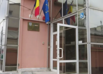 Primă de inserție de 1980 lei pentru absolvenţii de învățământ promoţia 2024  care se angajează cu normă întreagă