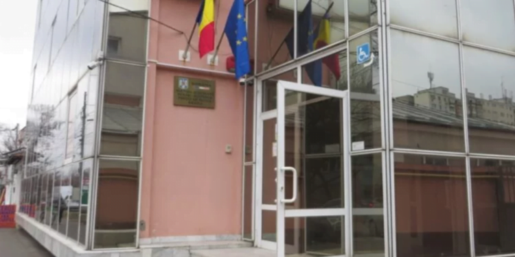 Primă de inserție de 1980 lei pentru absolvenţii de învățământ promoţia 2024  care se angajează cu normă întreagă