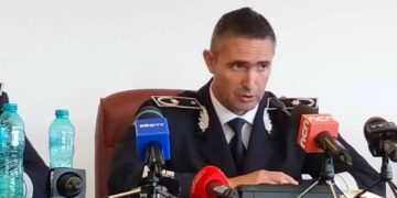 Șeful IPJ Cluj și alți trei polițiști, reținuți de DNA