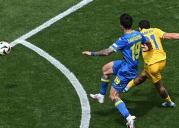 România a început cu o victorie superbă turneul final al Campionatului European din Germania