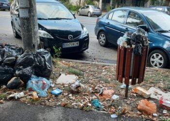Cătălin Ciorășteanu, nemulțumit că Brăila e în continuare plină de gunoaie: „Am solicitat Primăriei restituirea cotei părţi din taxa de salubritate, începând din 11 iunie și până la soluţionarea problemei”