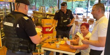 Activități informativ-preventive desfășurate de jandarmii brăileni în stațiunea Lacu Sărat