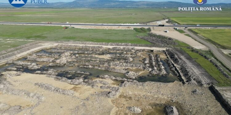 Percheziții într-un dosar de executare de activități miniere fără permis sau licență